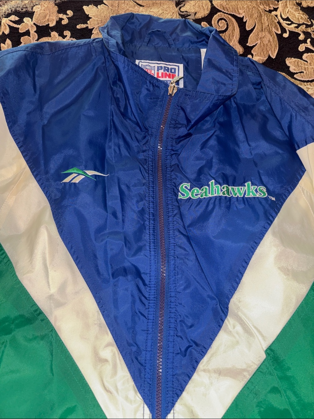 Seattle Seahawks Reebok Blue, Green & White Seahawks Zip Windbreaker Jacket - Picture 6 of 8